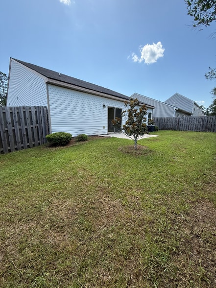 Building Photo - 508 Cranberry Cir