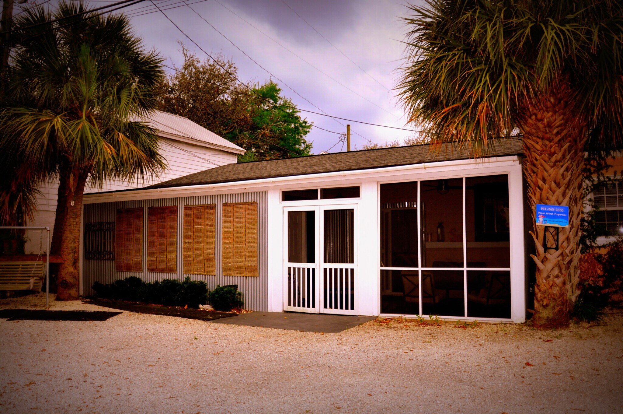 Building Photo - 202 2nd Ave