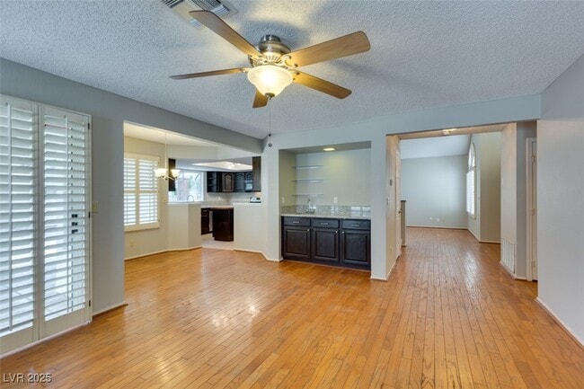 Building Photo - 292 Kershner Ct