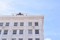 Building Photo - Praetorian Building