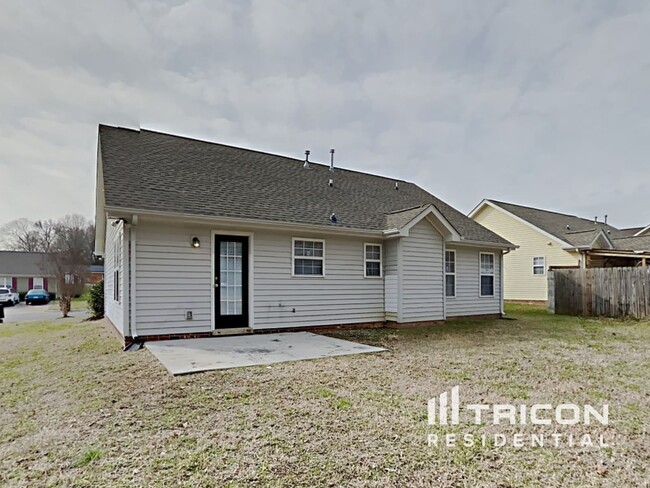 Building Photo - 4128 Red Shed Ln