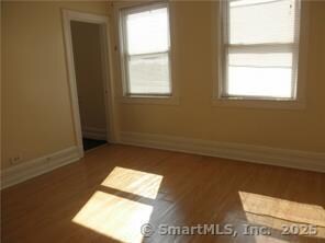 Building Photo - 380 Bond St
