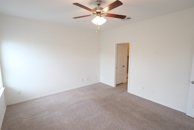 Building Photo - 5719 Tabula Rasa Dr