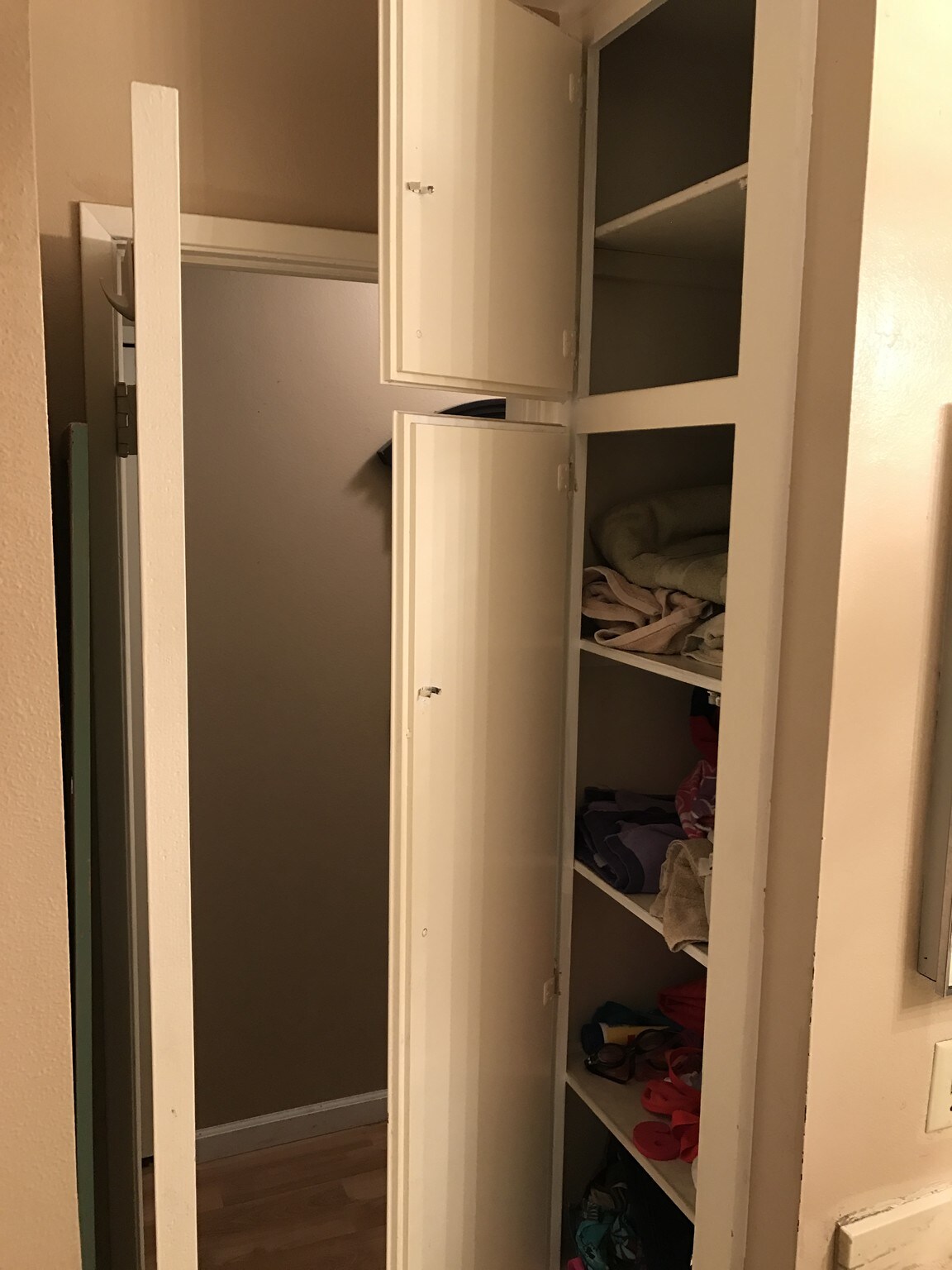 Condo Bathroom #2 Storage - 12200 Montecito Rd