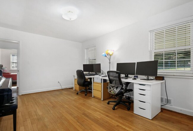 Building Photo - 5612 Massachusetts Ave