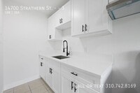 Building Photo - 14700 Strathern St