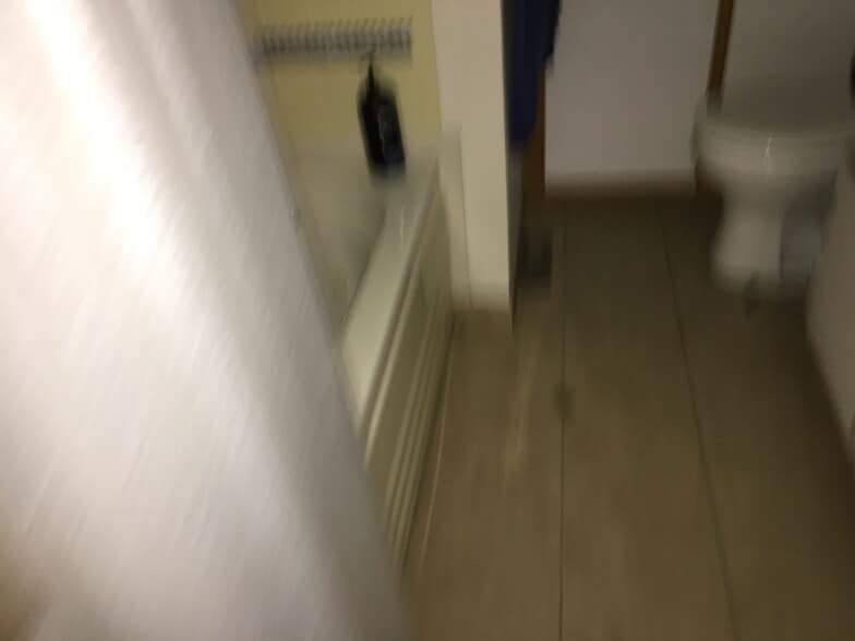 Building Photo - 2409 Manchester Rd