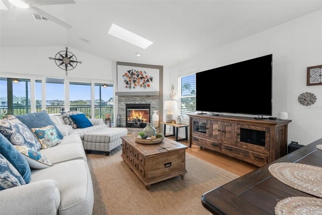 Building Photo - 6029 Bayway Ct