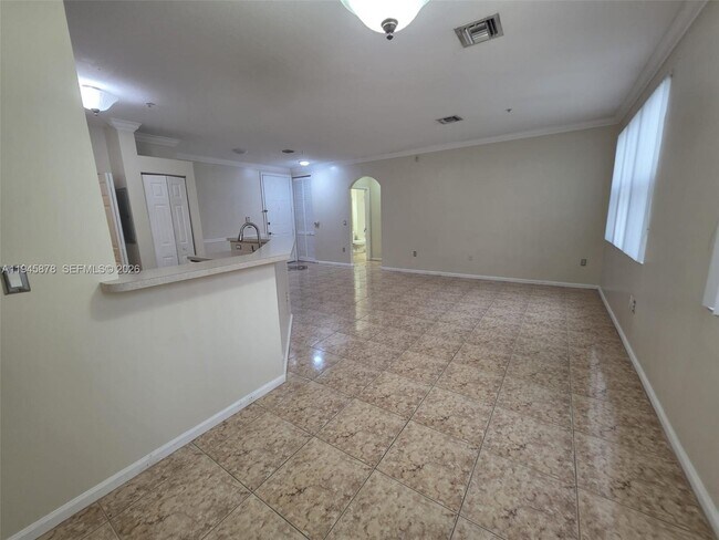 Building Photo - 4402 SW 160th Ave