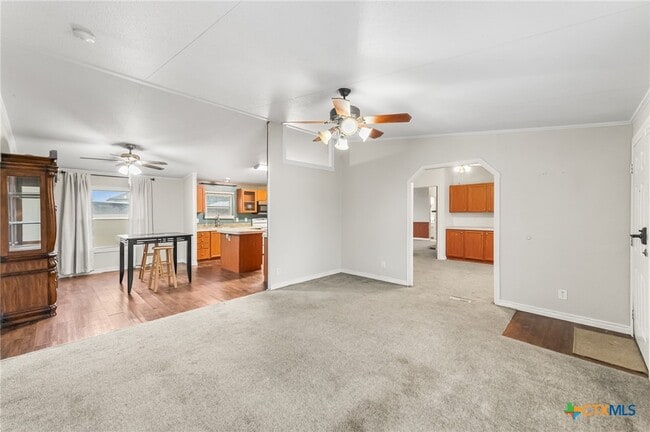 Building Photo - 2676 Pahmeyer Rd