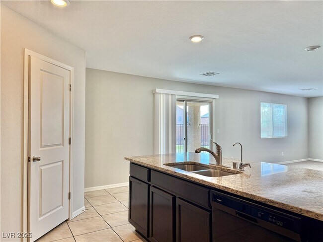 Building Photo - 4563 Cotton Quail Ave