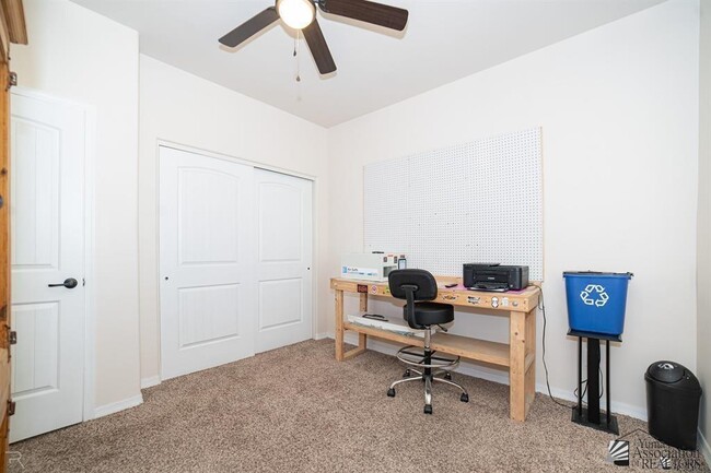 Building Photo - 27266 Mesquite Ave