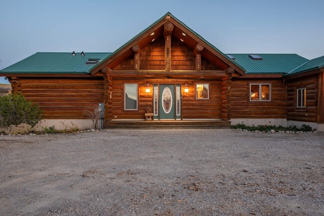 Building Photo - 10455 Rammell Mountain Rd