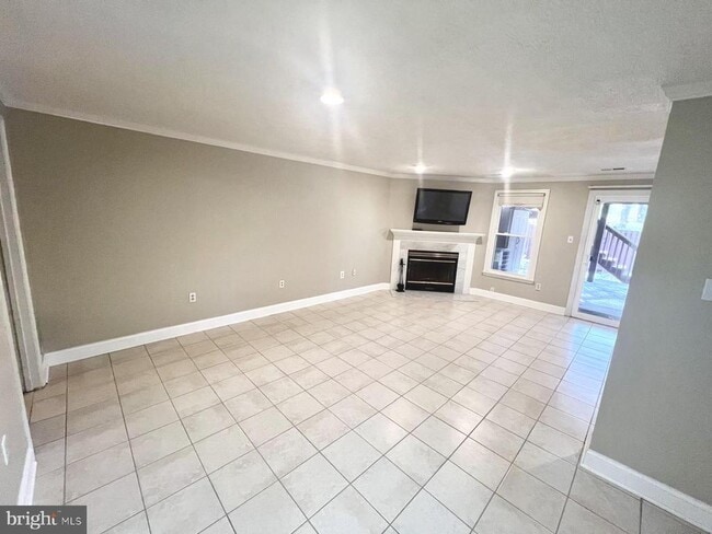 Building Photo - 11570 Hill Meade Ln