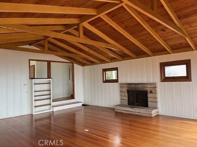 Building Photo - 31442 Holly Dr