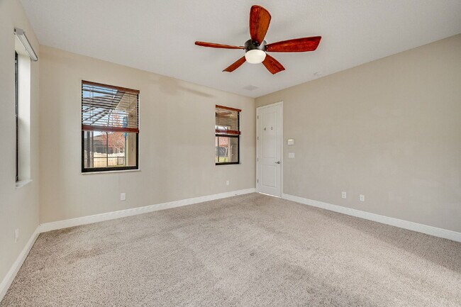 Building Photo - 4BR, 2.5BA home with resort style outdoor living!