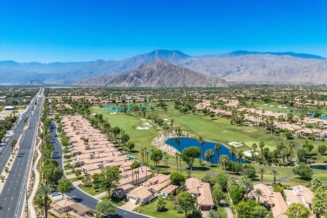 Building Photo - 79953 Rancho La Quinta Dr