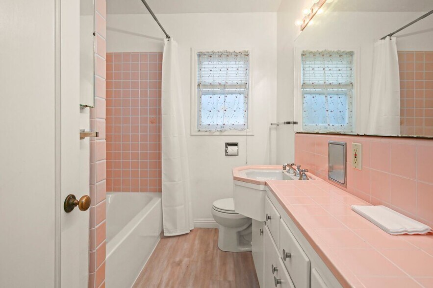 Building Photo - 4055 Marianne Dr