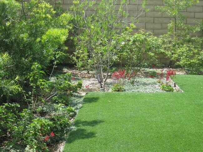 Building Photo - 7291 Range Vw Cir