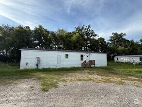 Building Photo - 3 bedroom 2 bath Trailer In Grosse Tete LA