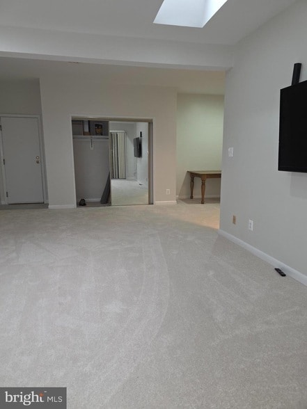 Building Photo - 206 Skyhill Rd