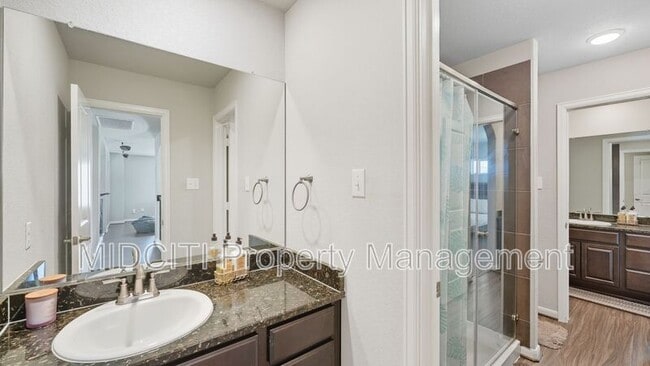 Building Photo - 6370 Tarrant Hl