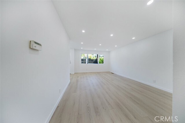 Building Photo - 10431 Las Lunitas Ave