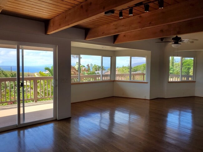 Building Photo - 534 Hoala Dr