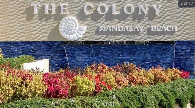 Building Photo - 2247 Martinique Ln