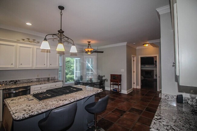 Building Photo - 4265 Deerwood Ln