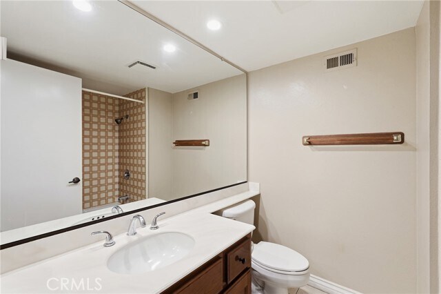 Building Photo - 27371 Viana