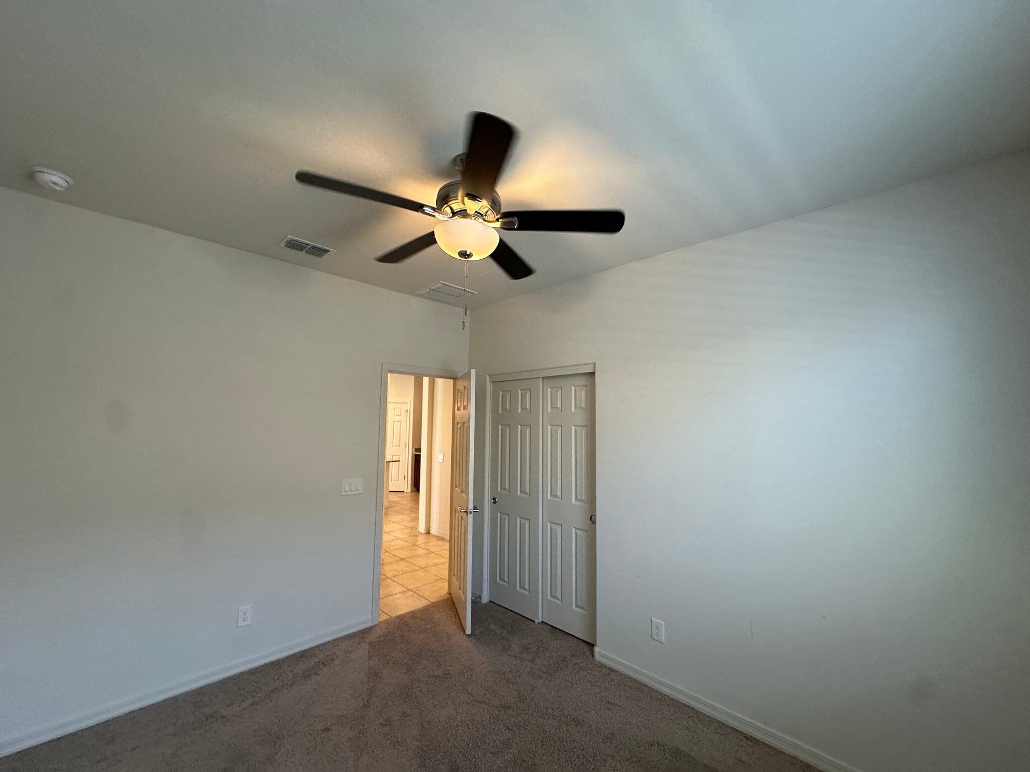 Building Photo - 5708 N 88th Ave