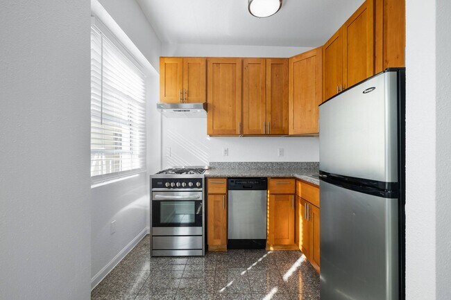 Building Photo - 839 Leavenworth