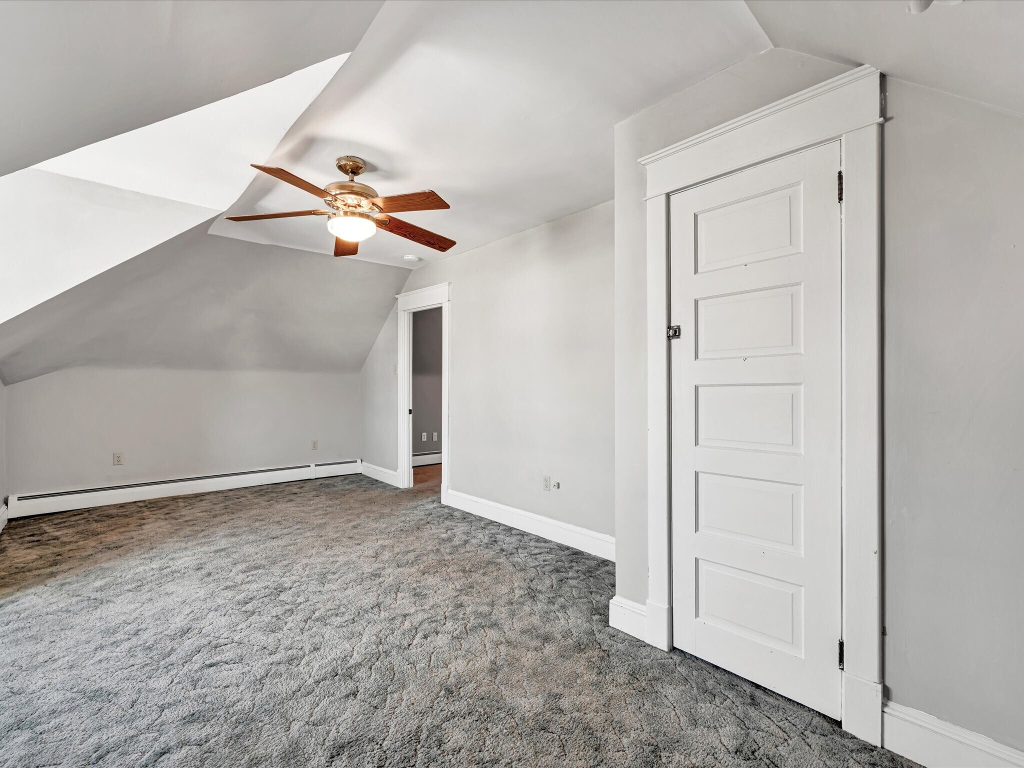 Bedroom B - 19 Beechwood Rd