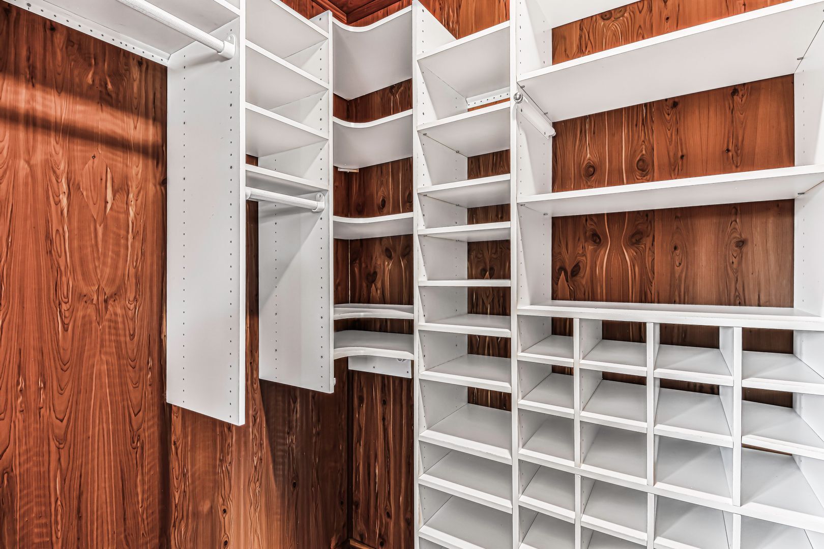 Building Photo - 6749 E Stearns St