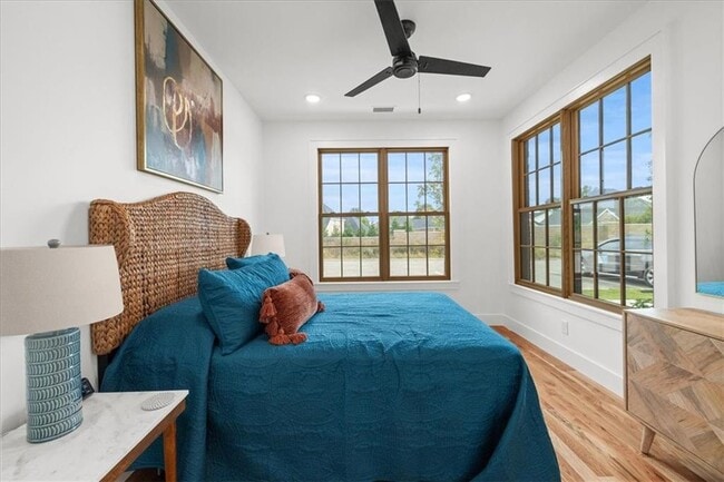 Building Photo - 4611 S 47th St