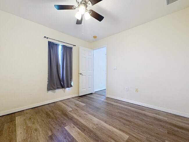 Building Photo - 13465 Fladgate Mark Drive