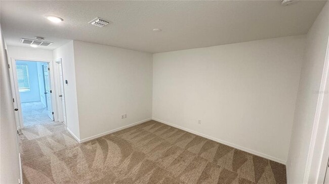 Building Photo - 2327 Garden Belle Dr