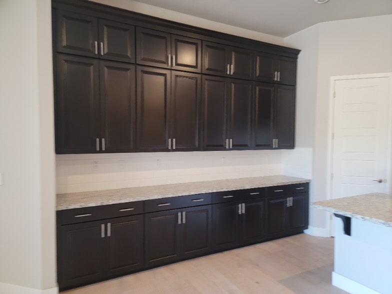 Building Photo - 218 Seacrest Ct