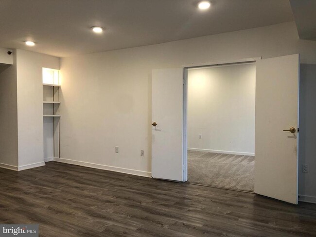 Building Photo - 1530 Key Blvd