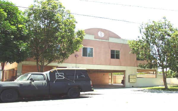 Building Photo - Laurel Terrace