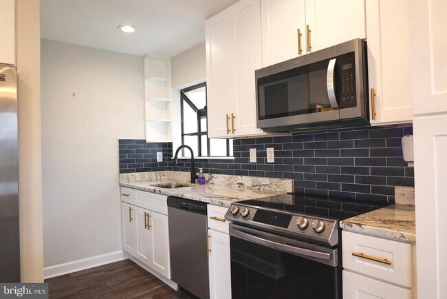 Building Photo - 15 Mariners Way