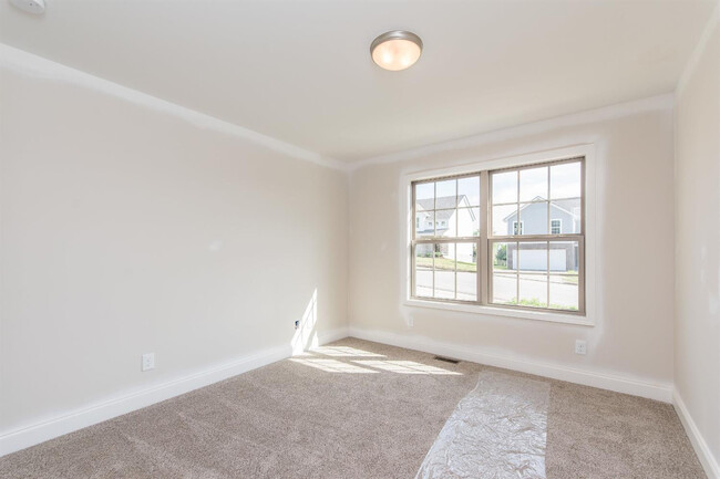 Building Photo - 1140 Orchard Dr