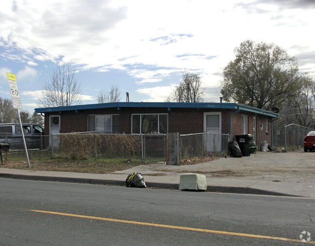 Building Photo - 2230-2242 W Jewell Ave