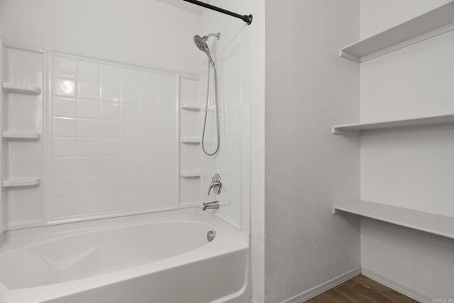 Building Photo - 10313 Brandi Kay Dr