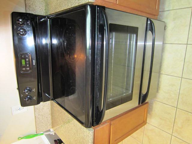 Building Photo - E MADISON - BEAUTIFUL CONDO IN EL CAJON, A...