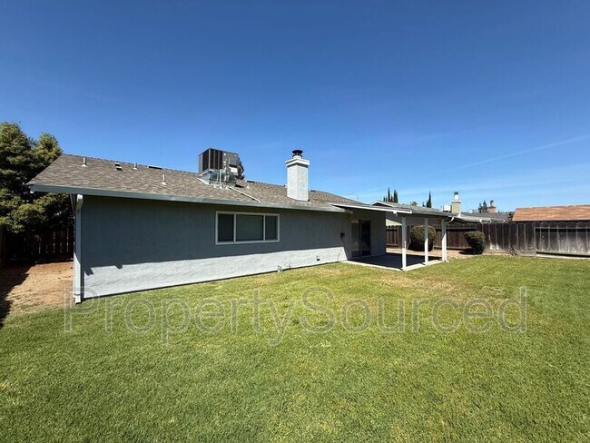 Building Photo - 1462 Snyder St