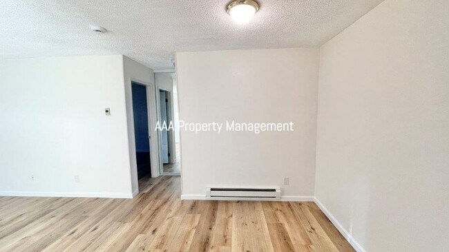 Building Photo - Walnut Creek! Beautiful remodeled 1 bedroom 1 bath location near John Muir Hospital and Heather F...