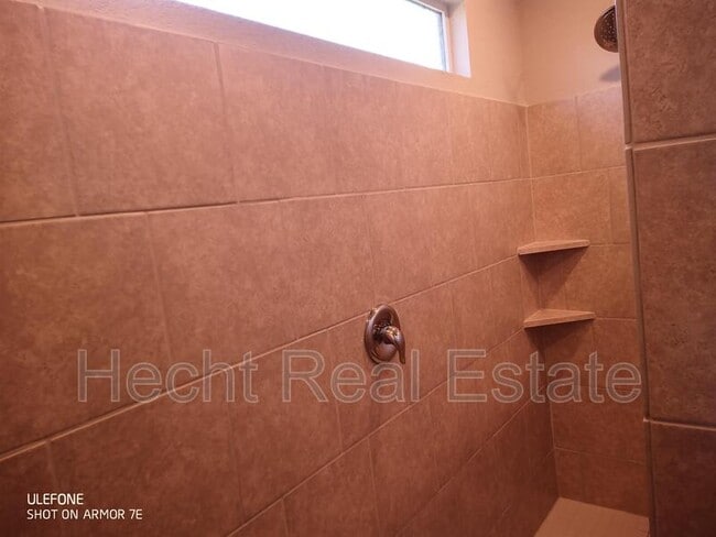 Building Photo - 2823 Calandra Lark