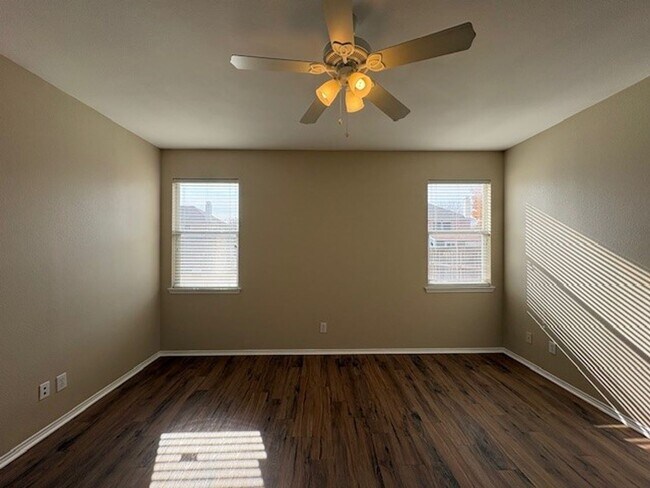 Building Photo - Charming 3-Bedroom Home with Open Floor Plan & Great Community Amenities!